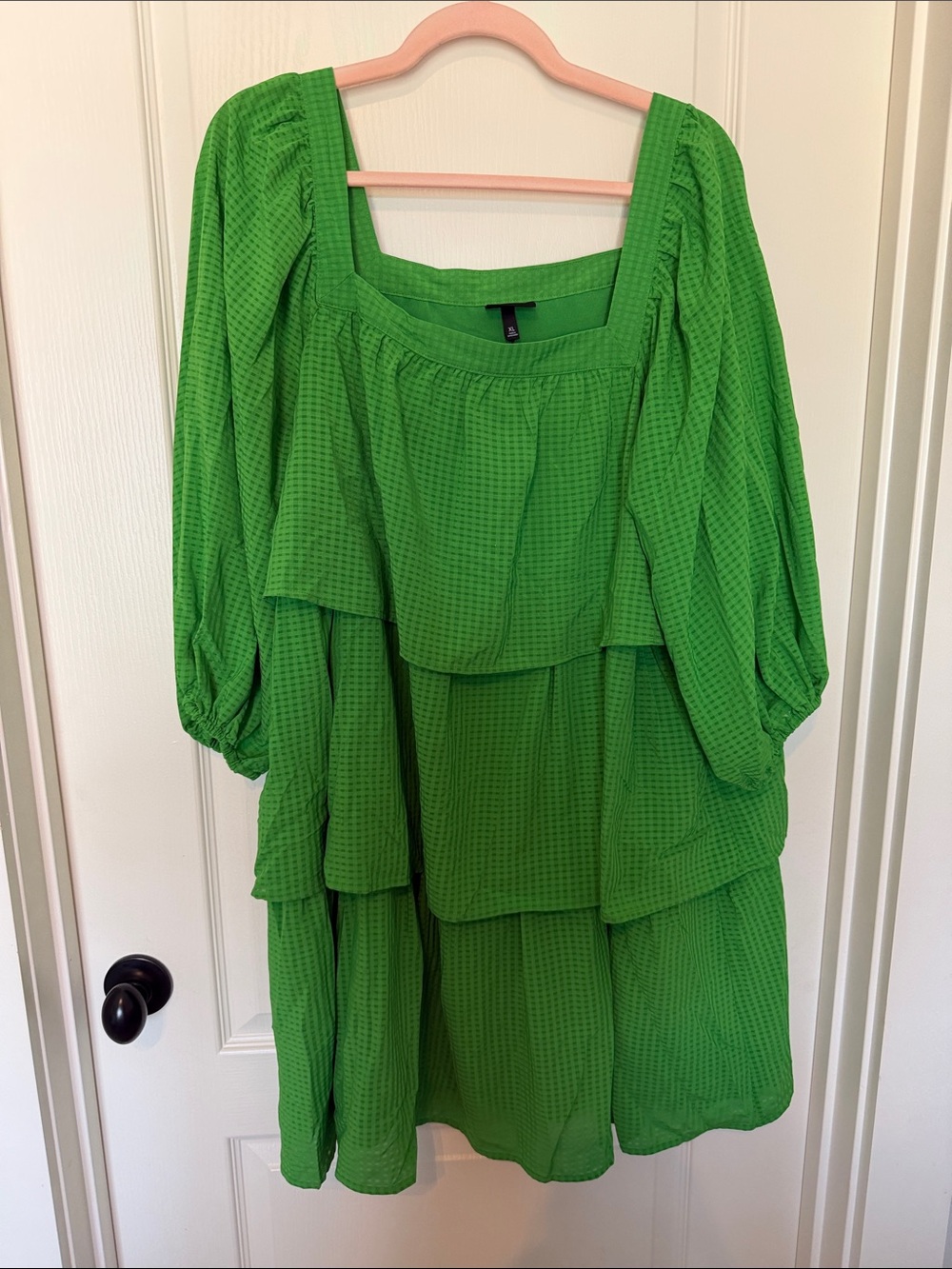 Who What Wear Bright Green Tiered Square-Neck Tunic